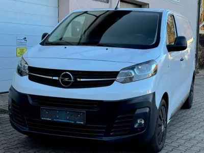 Gebraucht Opel Vivaro-e Combi 150 PS (110 kW) 2020 Weiß Van / Kleinbus
