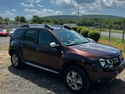 Gebraucht Dacia Duster 125 PS (91 kW) 2016 Braun SUV