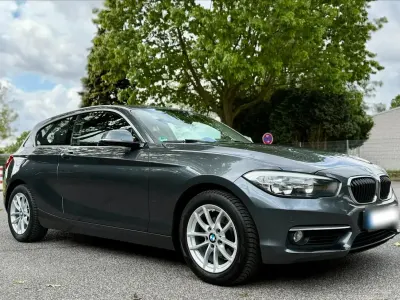 Gebraucht BMW 118 150 PS (110 kW) 2017 Grau Kleinwagen