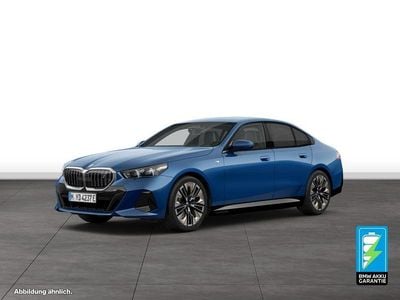 Gebraucht BMW i5 M Sport 289 kW (394 PS) 2025 Blau Limousine