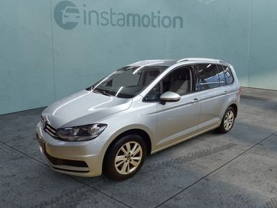 Silber Gebraucht 2024 VW Touran Van / Kleinbus | 37.075 € (Teuer)