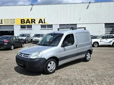 Gebraucht Citroën Berlingo 69 PS (50 kW) 2004 Silber Van / Kleinbus