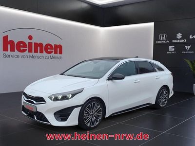 Neu Kia ProCeed GT-Line 140 PS (102 kW) 2025 Weiß Kleinwagen