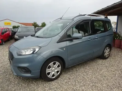 Gebraucht Ford Tourneo Courier Trend 101 PS (74 kW) 2018 Blau Van / Kleinbus