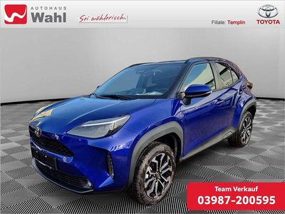 Juniper blue Gebraucht 2025 Toyota Yaris Cross SUV | 29.102 € (Fairer Preis)