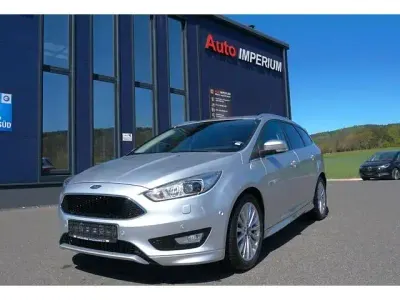 Używany Ford Focus ST-Line 150 KM (110 kW) 2014 Szary Kombi