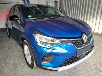 Gebraucht Renault Captur Experience 131 PS (96 kW) 2020 Blau SUV