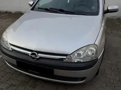 Gebraucht Opel Corsa 58 PS (42 kW) 2001 Silber Kleinwagen
