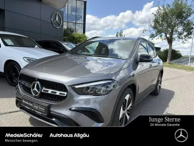 Gebraucht Mercedes GLA200 Night 163 PS (119 kW) 2026 Lack mountaingrau SUV
