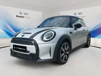 Gebraucht Mini Cooper S 178 PS (130 kW) 2021 Weiß Kleinwagen