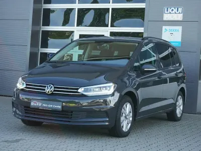 Gebraucht VW Touran IQ Drive 150 PS (110 kW) 2023 Grau Van / Kleinbus