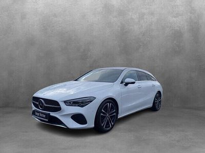 Digitalweiß Gebraucht 2024 Mercedes CLA200 Shooting Brake Advanced Plus Kombi | 29.220 € (Guter Preis)