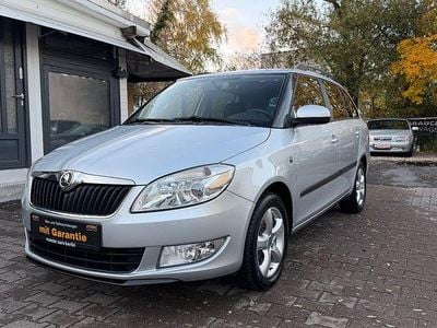 Silber Gebraucht 2012 Skoda Fabia Family Kombi | 6.999 € (Fairer Preis)