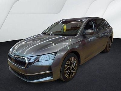 Begagnad Skoda Octavia Tour 150 HK (110 kW) 2025 Grå Kombi