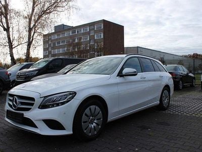 Gebraucht Mercedes C180 122 PS (89 kW) 2020 Weiß Kombi