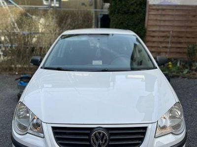 Gebraucht VW Polo Trendline 60 PS (44 kW) 2009 Weiß Kleinwagen