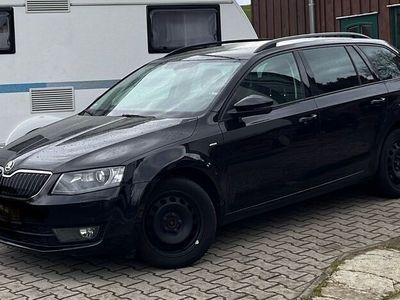 gebraucht Skoda Octavia 2.0 TDI Joy Combi Joy