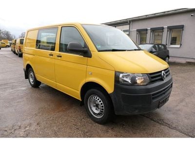 Gebraucht VW T5 84 PS (61 kW) 2014 Ginstergelb r1032 Van