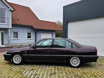 Second-hand Opel Omega 115 CP (84 kW) 1992 Andere farben Break