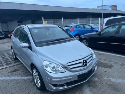 gebraucht Mercedes B200 Klima, Panorama , Euro 4