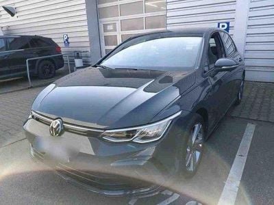 Gebraucht VW Golf VIII R-line 150 PS (110 kW) 2024 Grau Limousine