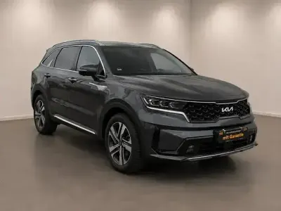 Używany Kia Sorento Platinum 179 KM (131 kW) 2022 Szary SUV