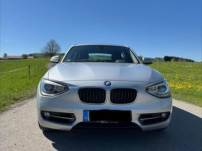 Second-hand BMW 120 Sport Line 184 CP (135 kW) 2014 Argintiu Hatchback