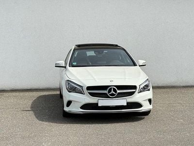Brugt Mercedes CLA180 Urban 122 HK (89 kW) 2017 Hvid Sedan