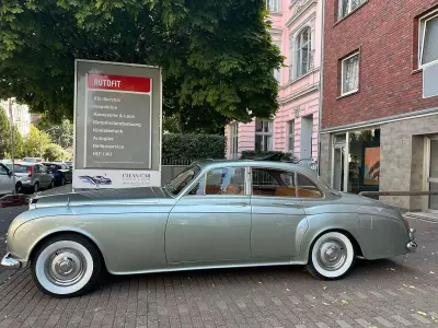 Gebraucht Bentley Continental Flying Spur 200 PS (147 kW) 1962 Silber Limousine