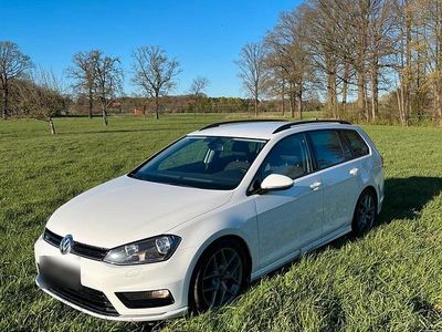 Gebraucht VW Golf VII R-line 150 PS (110 kW) 2016 Weiß Kombi