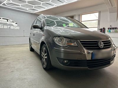 gebraucht VW Touran 2.0 TDI 140 ps