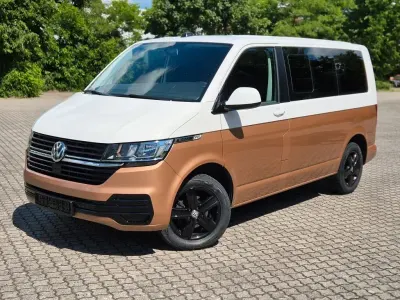 Gebraucht VW T6.1 110 PS (80 kW) 2022 Gold Van
