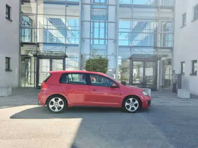 Gebraucht VW Golf VI GTI 211 PS (155 kW) 2011 Rot Kleinwagen