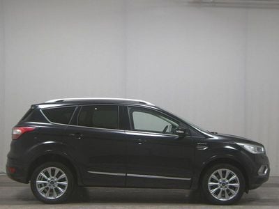 Gebraucht Ford Kuga Vignale 179 PS (131 kW) 2019 Schwarz SUV
