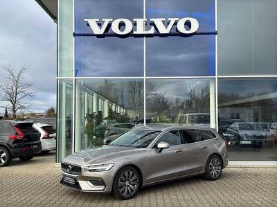 Gebraucht Volvo V60 Inscription 253 PS (186 kW) 2021 Pebble grey / metallic Kombi