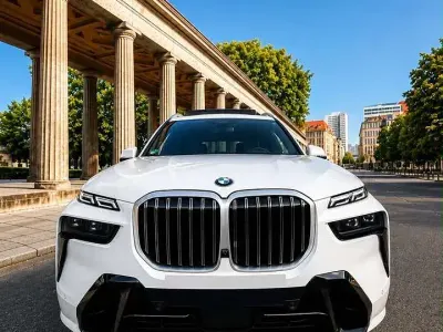 Gebraucht BMW X7 M Sport 381 PS (280 kW) 2023 Weiß SUV
