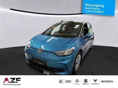 Gebraucht VW ID.3 Pro 150 kW (204 PS) 2024 Costa azul metallic Kleinwagen