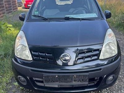 Nissan Pixo