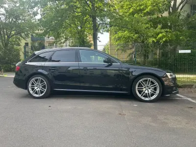 Gebraucht Audi A4 Sport 245 PS (180 kW) 2014 Schwarz Kombi