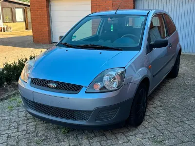 Gebraucht Ford Fiesta 69 PS (50 kW) 2006 Blau Kleinwagen
