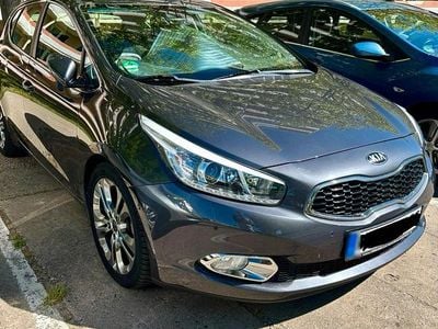 Gebraucht Kia Ceed 135 PS (99 kW) 2012 Kleinwagen