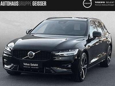 Gebraucht Volvo V60 Plus 197 PS (144 kW) 2025 Schwarz Kombi