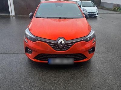 Gebraucht Renault Clio V Intens 91 PS (66 kW) 2022 Orange Kleinwagen