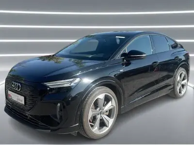Gebraucht Audi Q4 Sportback e-tron S-Line 219 kW (299 PS) 2023 Mythosschwarz metallic SUV