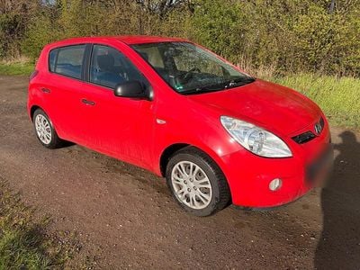Brugt Hyundai i20 78 HK (57 kW) 2011 Rød Hatchback