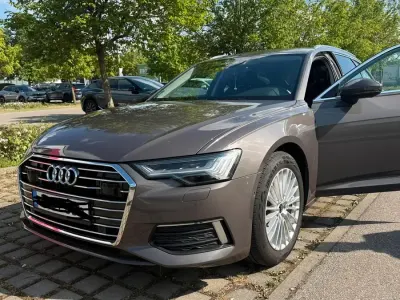 Gebraucht Audi A6 204 PS (150 kW) 2021 Andere farben Kombi