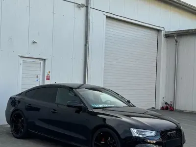 Gebraucht Audi A5 Sportback Ambiente 245 PS (180 kW) 2014 Schwarz Kleinwagen
