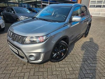 Gebraucht Suzuki Vitara 140 PS (102 kW) 2017 Grau SUV