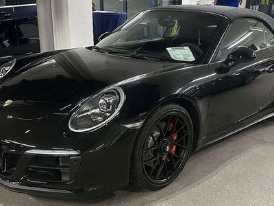 Porsche 911 Carrera GTS