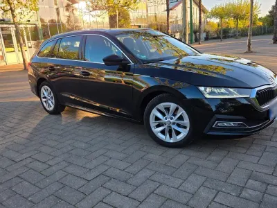 Gebraucht Skoda Octavia 150 PS (110 kW) 2020 Andere farben Kombi